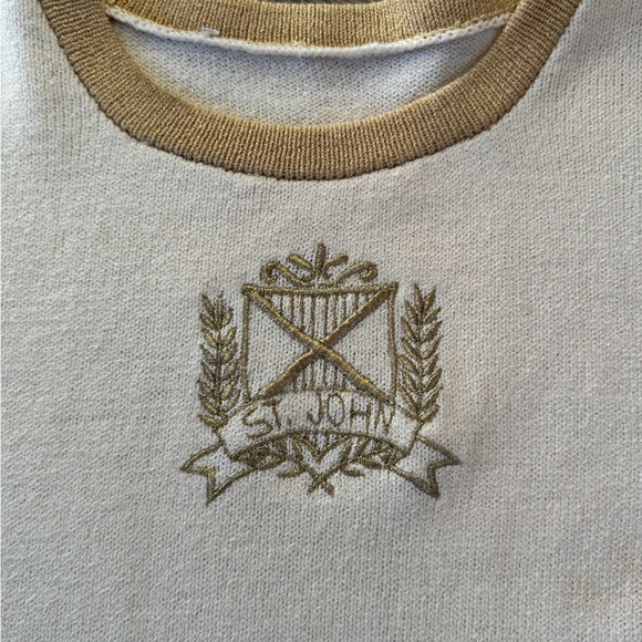 St John medium Santana Knit Sweater Cream Ivory with metallic gold crest - Picture 5 of 12